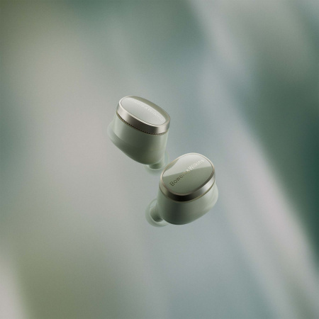 беспроводные наушники bowers & wilkins pi8 jade green беспроводные наушники bowers & wilkins pi8 jade green